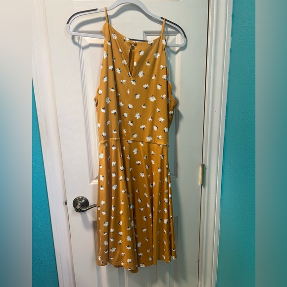 Fortune & Ivy dress - Picture 2 of 6